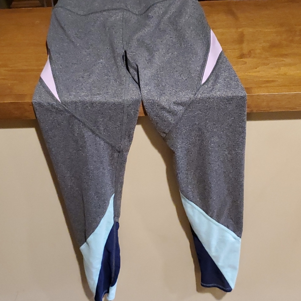 SO Yoga High Rise Leggings (xs)